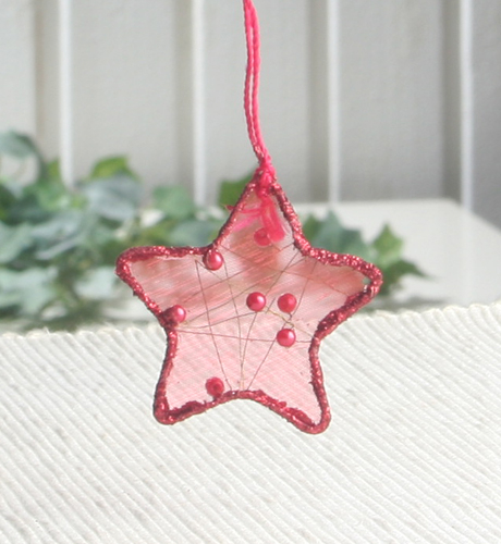 Anhänger "Organza-Stern Rot", Größe XS, Rot/Glitzer/Perlen