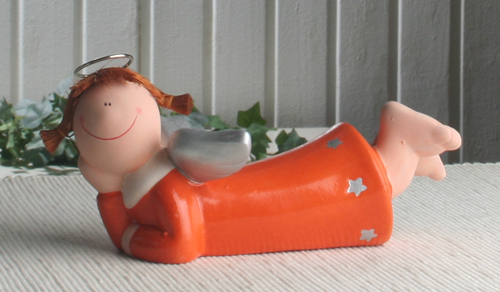 Keramik-Engel "Marie", liegend, orange