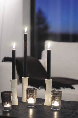 12er-Pack Premium-Stabkerzen, 25 x 2,2 cm Ø, weiß