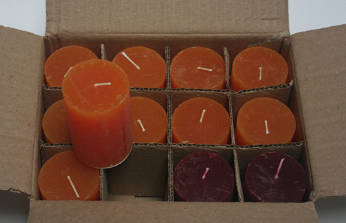 Posten 733: 1-B-Ware, 12 x Rustik-Kerzen 8 x 5 cm Ø, mandarin-bordeaux