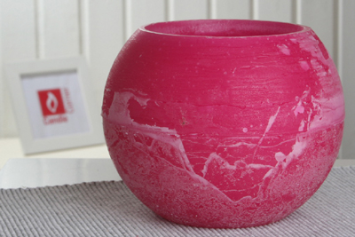 Wachswindlicht, rund, ca. 15 cm Ø, fuchsia