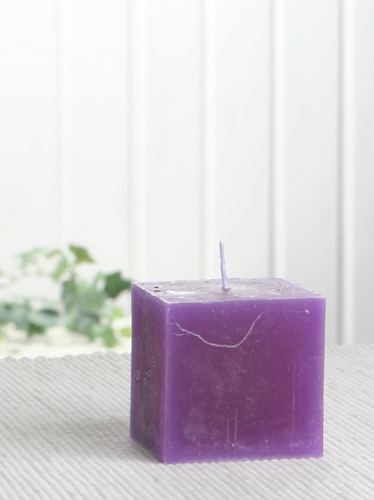 Rustik-Stumpenkerze, viereckig, 5 x 5 x 5 cm Ø, lila-violett