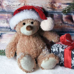 Serviette Christmas Teddy with Present, ti-flair
