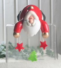 Weihnachtsmann "Klausi", Kantenlieger, mit Girlande