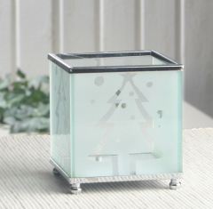 Würfel-Teelichthalter Tanne, Milchglas/Plastik, ca. 7,5 x 8 cm