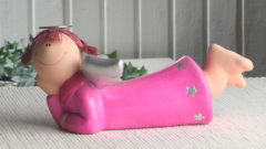 Keramik-Engel Marie, liegend, pink