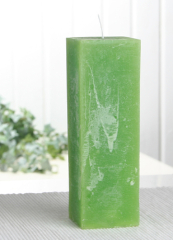 Sparpack: 12x Rustik-Stumpenkerze, viereckig, 15 x 5 x 5 cm Ø, apfelgrün