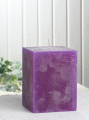 Rustik-Stumpenkerze, viereckig, 10 x 7,5 x 7,5 cm, lila-violett